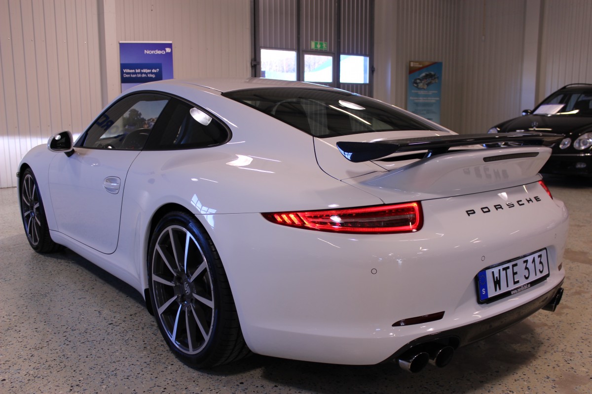 Porsche-911-997-carrera_5452